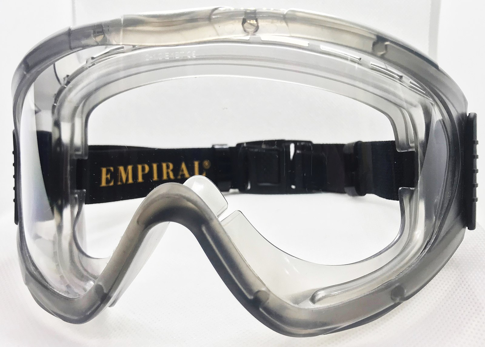 clear chemical safety goggles