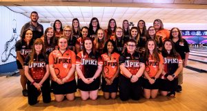 2019-2020 Women's Bowling Team